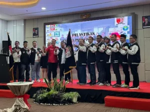 c10ec074-f813-4181-80fc-aa66f9ab9fd9