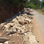 Pekerjaan Drenase Pringsewu, Diduga Menggunakan Batu Kapur, Menuai Sorotan Publik IMG-20251109-WA0010